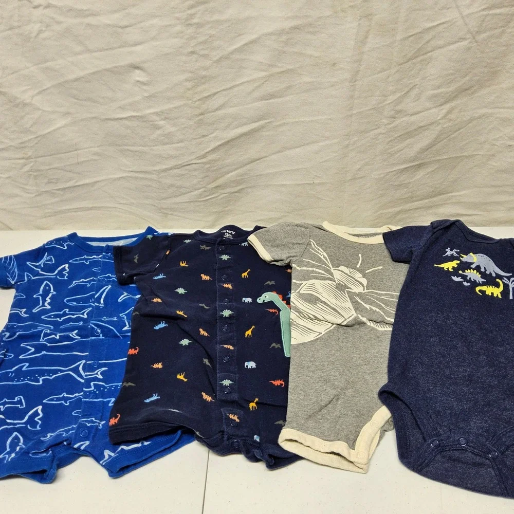 Carter's Burt's Bees Romper Bodysuit Lot Baby Boys 12M Blue Grey Dino Shark Bee